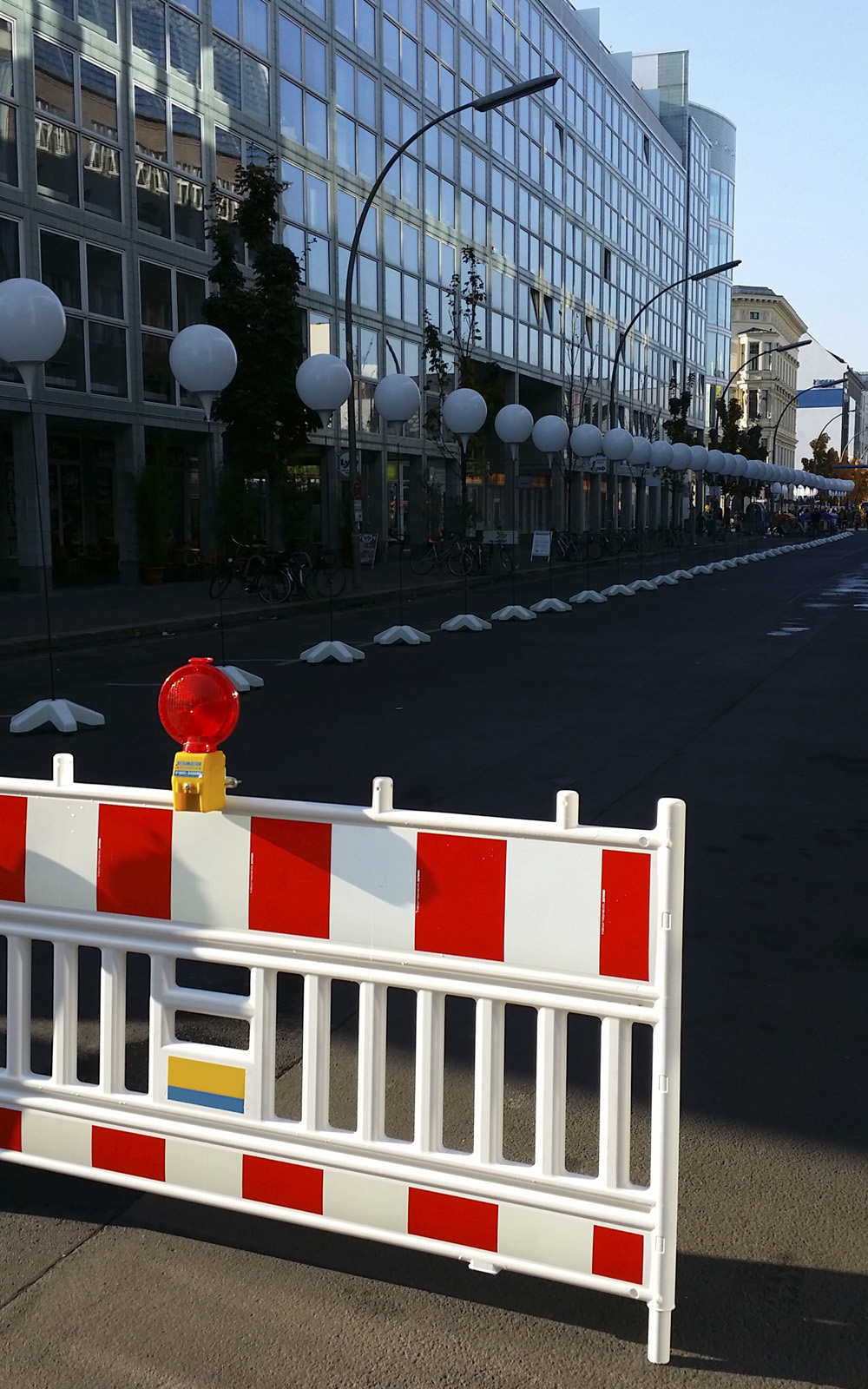 contact amenabar mariano 1600 1000